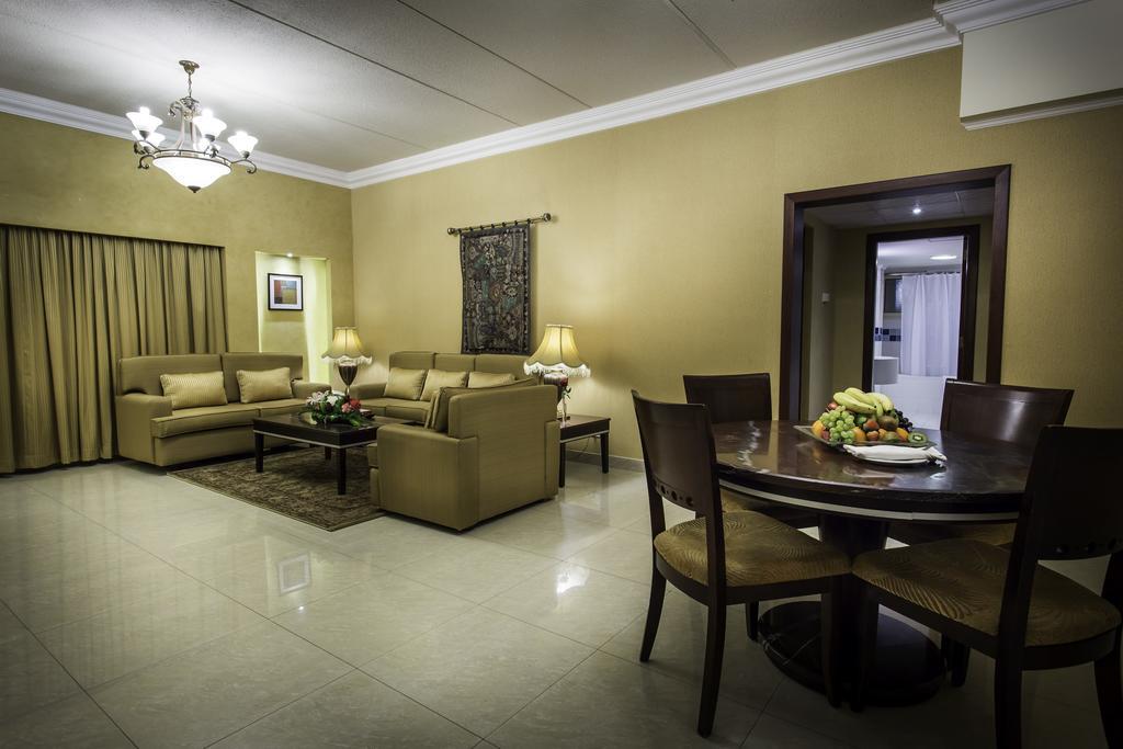 Eastyard Dammam Hotel - Formerly Ramada By Wyndham Dammam Exterior photo